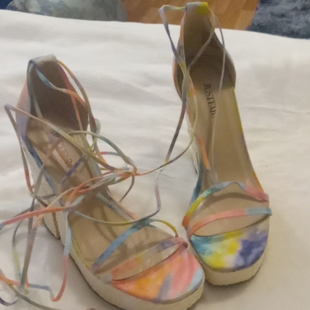 NWOT Just Fab sz 9